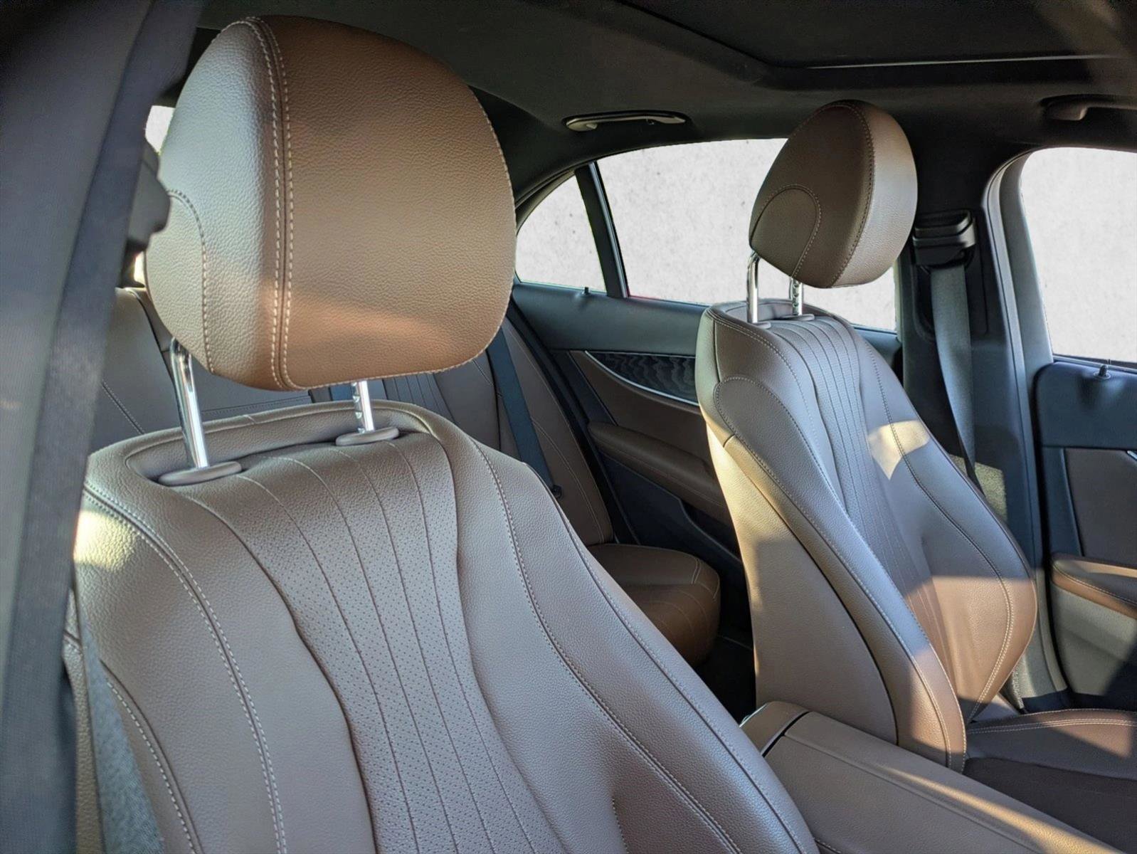 Used 2022 Mercedes-Benz E 350 Sedan image 13