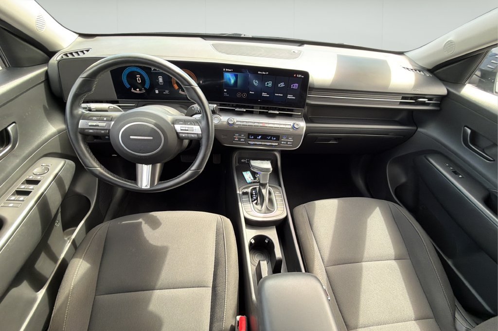 Used 2025 Hyundai Kona SEL FWD image 20