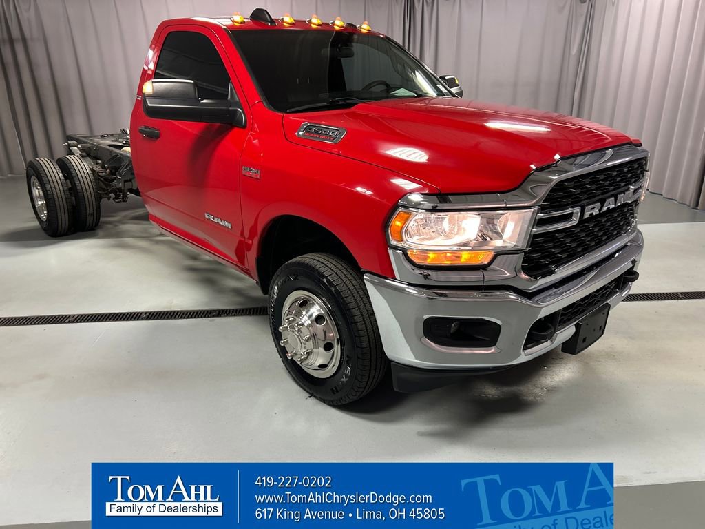 Used 2022 RAM 3500 SLT w/ Quick Order Package 27G SLT RWD image 1