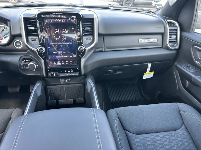 New 2027 RAM 1500 4x4 Crew Cab image 15