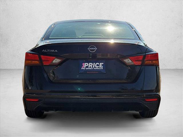 Used 2023 Nissan Altima 2.5 S FWD image 7