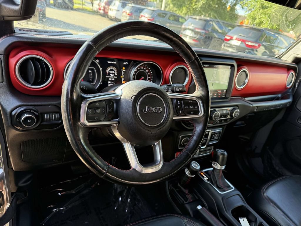 Certified 2019 Jeep Wrangler Unlimited Rubicon w/ Dual Top Group AWD/4WD image 2