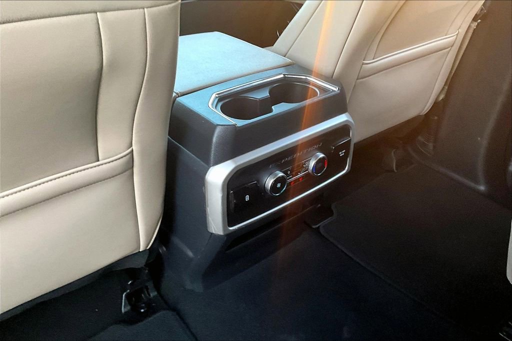 Used 2024 Ford Expedition Max Limited image 10