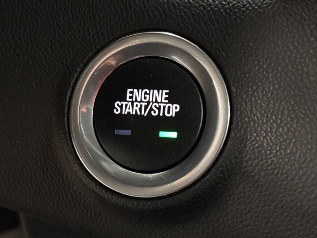 Used 2024 GMC Terrain SLE image 26