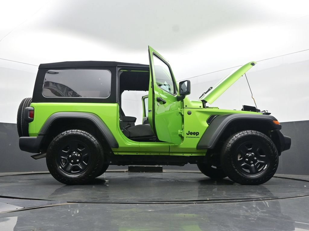 Used 2025 Jeep Wrangler Sport AWD/4WD image 58