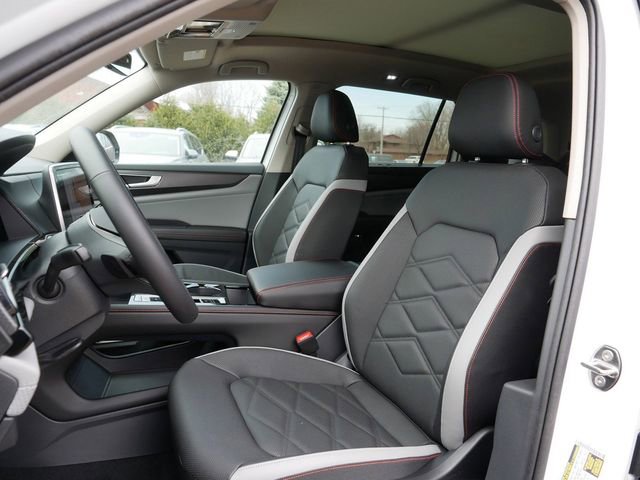 New 2026 Volkswagen Atlas Peak Edition image 7