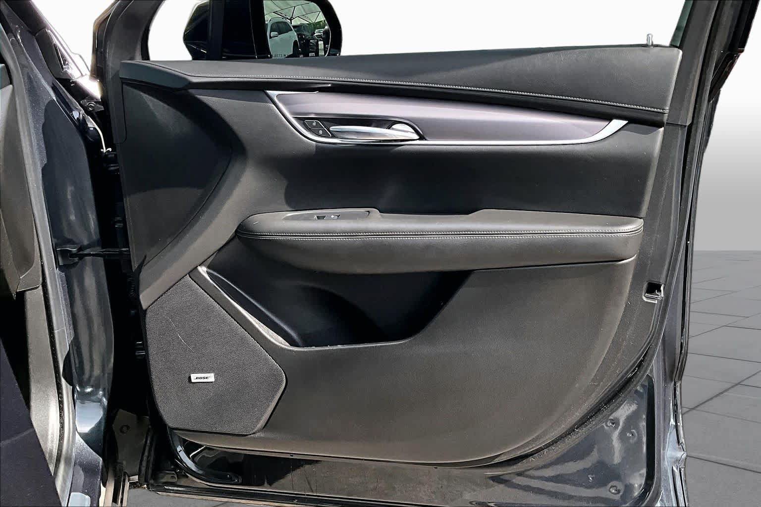 Used 2023 Cadillac XT6 Luxury FWD image 23