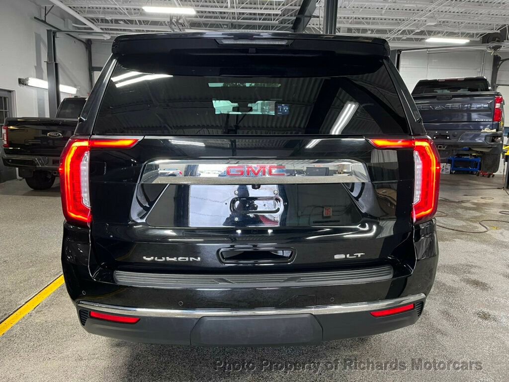 Used 2021 GMC Yukon SLT w/ Rear Media and Nav Package image 4