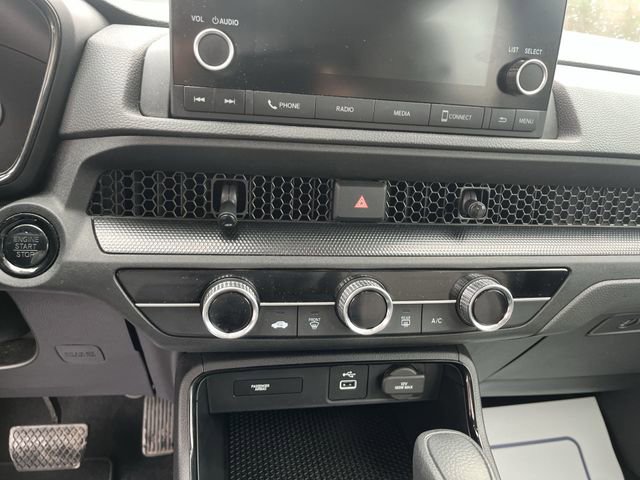 Used 2023 Honda CR-V LX image 18