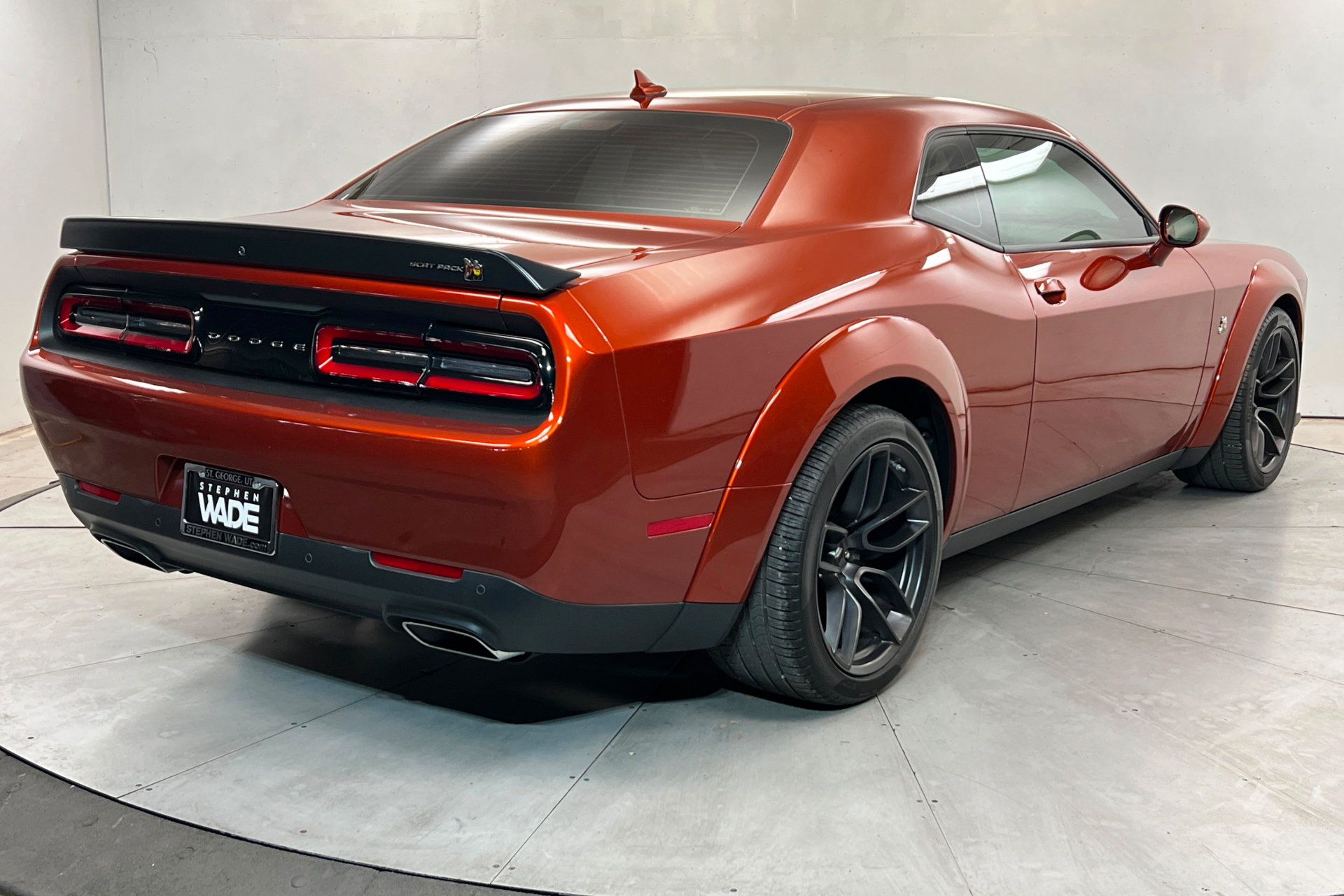 Certified 2022 Dodge Challenger R/T Scat Pack RWD image 5