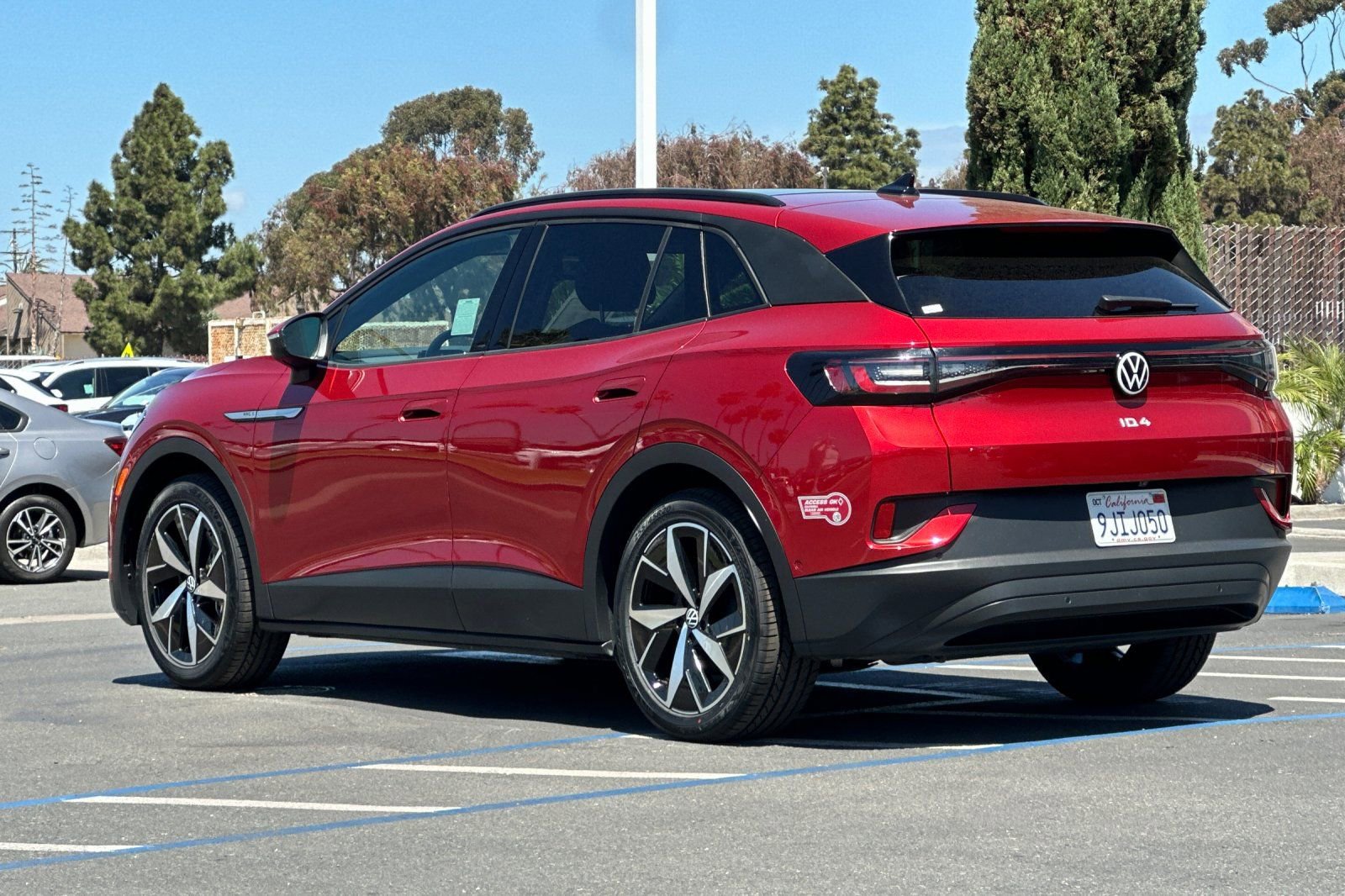 Used 2023 Volkswagen ID.4 Pro S image 6