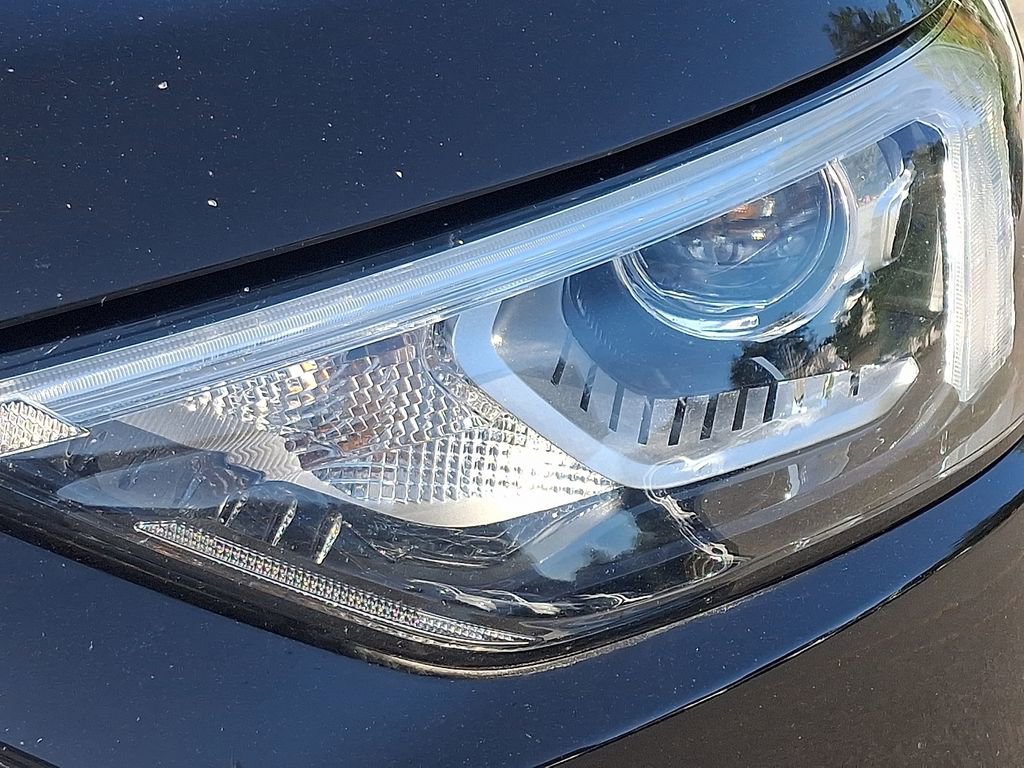 Used 2021 Ford Edge SEL w/ Convenience Package image 9