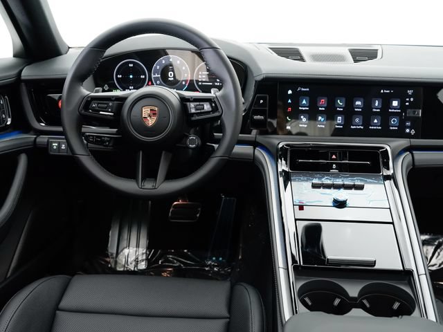 Certified 2025 Porsche Panamera 4 AWD/4WD image 16