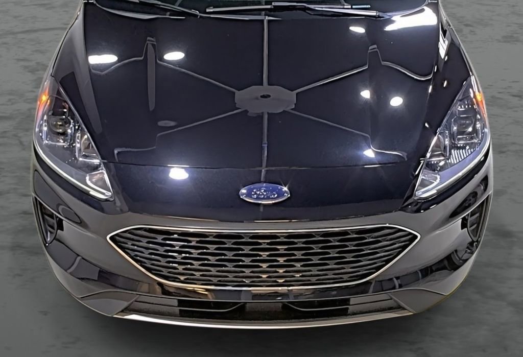 Used 2022 Ford Escape SE w/ Convenience Package image 16