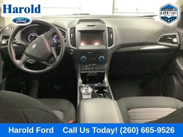 Used 2020 Ford Edge SE image 14