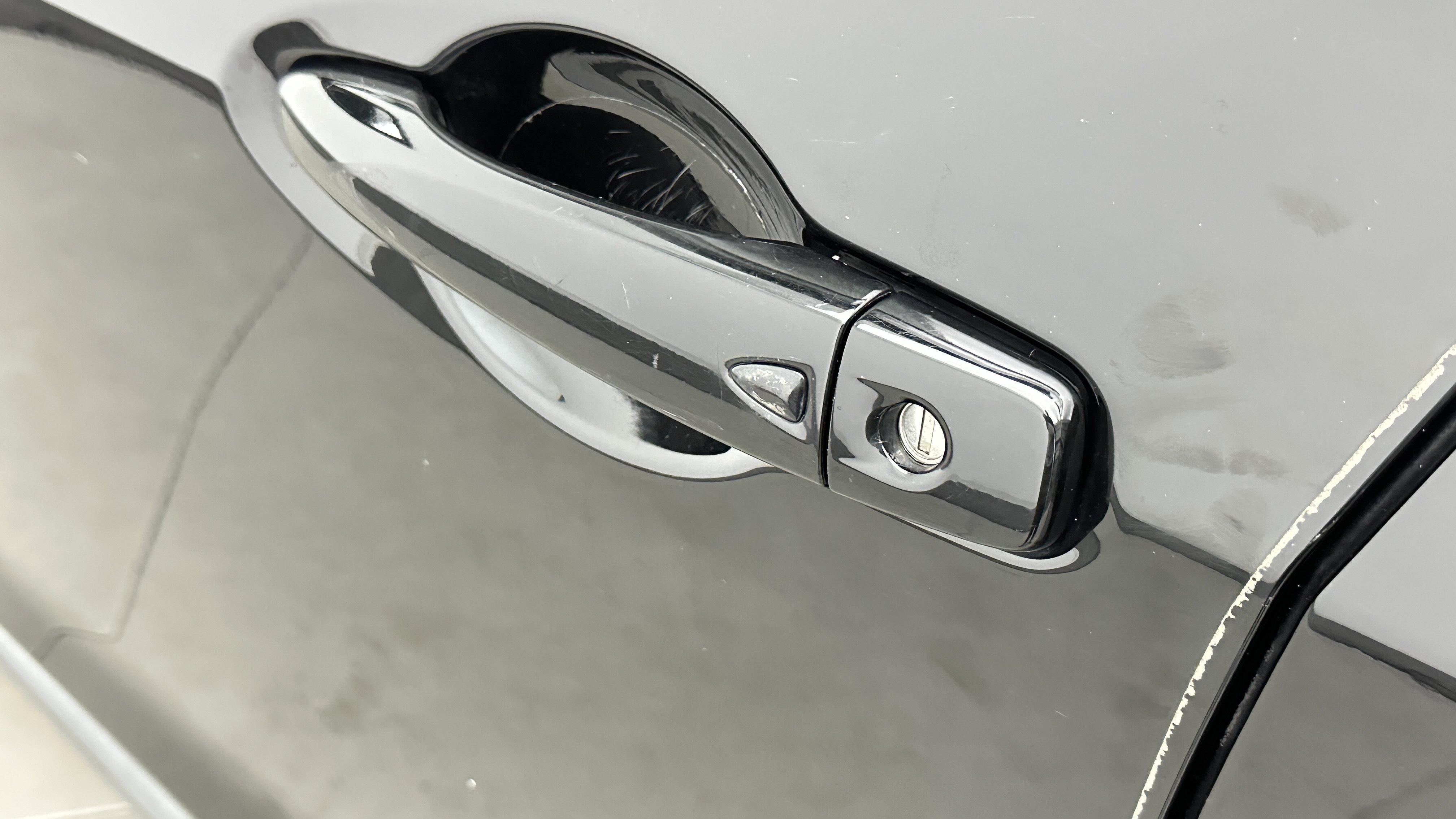 Used 2021 Nissan Kicks SV FWD image 8