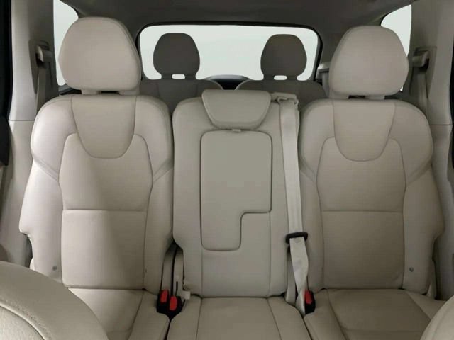 Used 2024 Volvo XC90 B6 Core AWD/4WD image 53