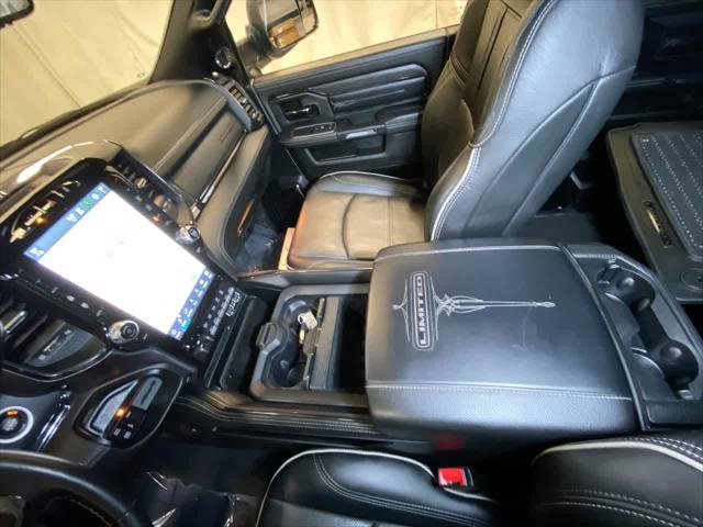 Certified 2022 RAM 3500 Limited image 34