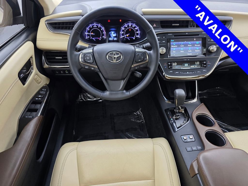 Used 2017 Toyota Avalon Limited image 13