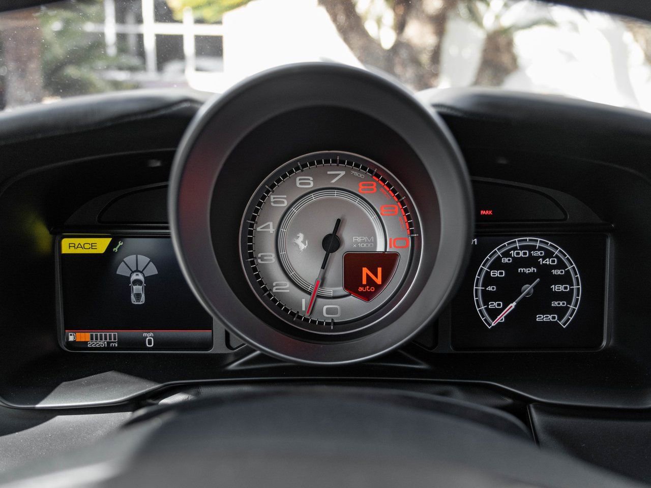 Used 2020 Ferrari F8 Tributo image 21