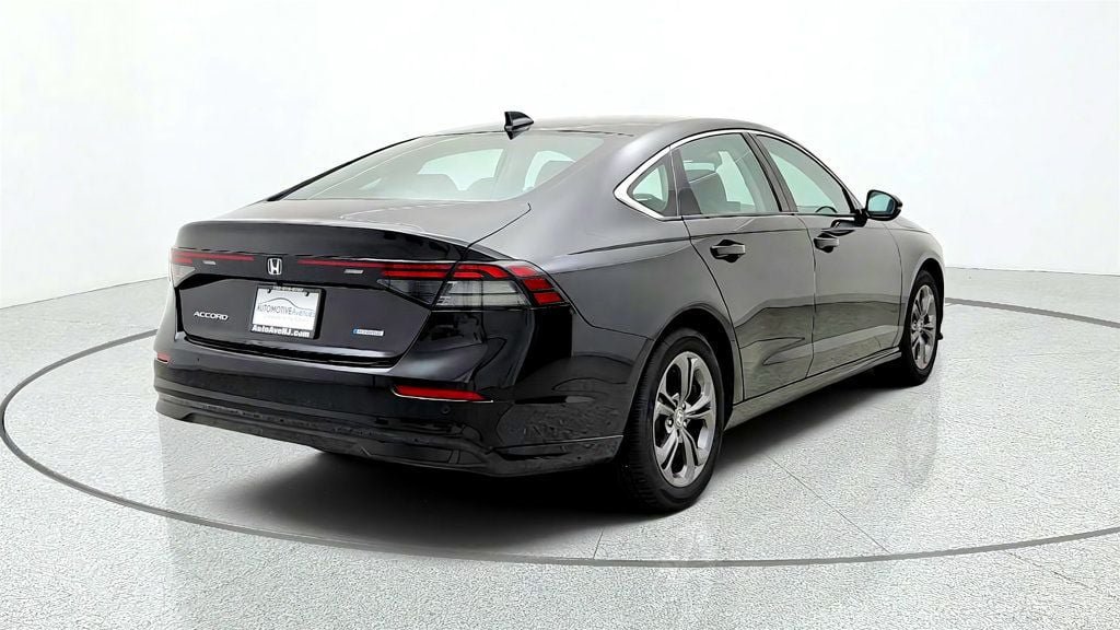 Used 2025 Honda Accord EX-L image 5
