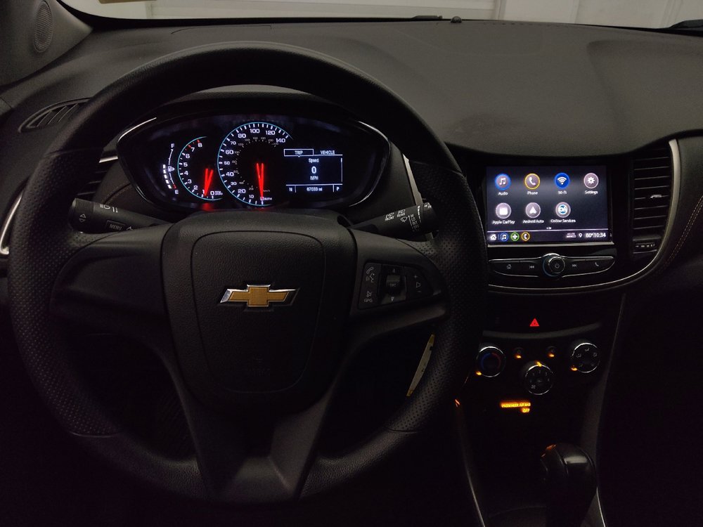 Used 2020 Chevrolet Trax LS FWD image 22