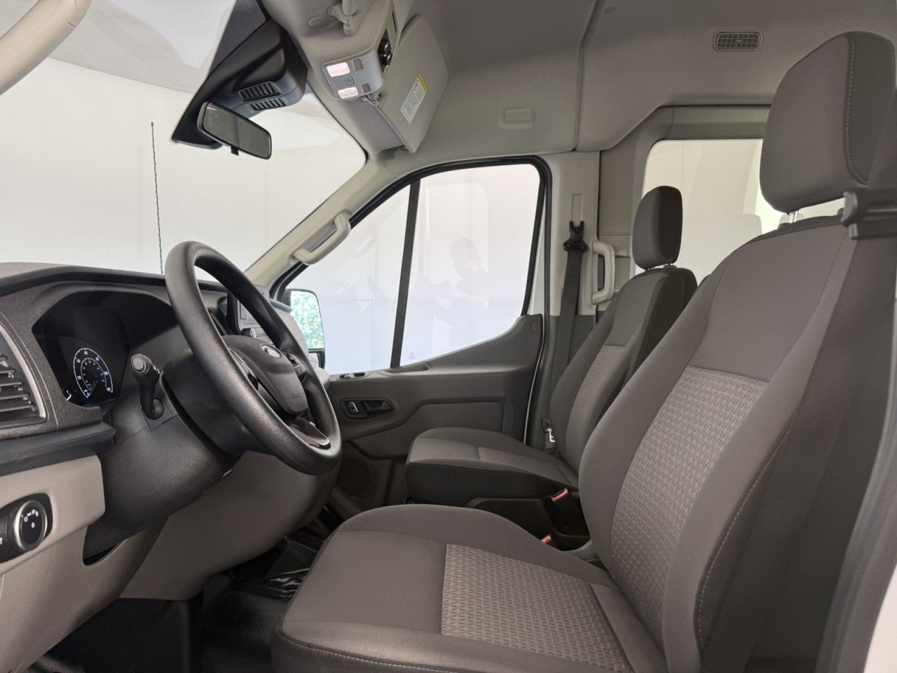 Used 2024 Ford Transit 350 XL RWD image 15