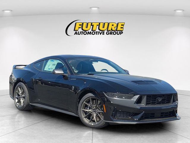 New 2026 Ford Mustang Dark Horse image 1