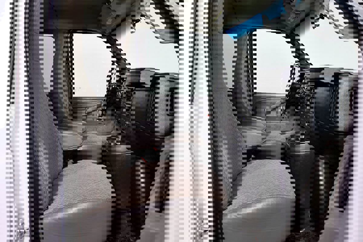 Used 2017 Chevrolet Express 2500 LS RWD image 38