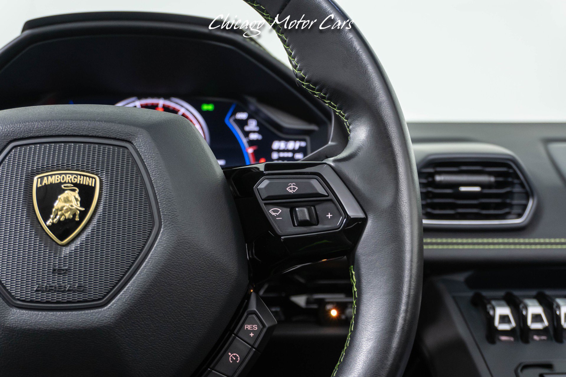 Used 2020 Lamborghini Huracan EVO AWD/4WD image 30