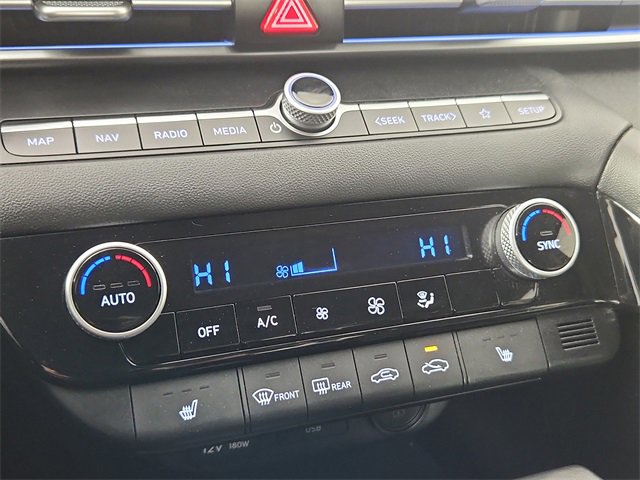 Certified 2023 Hyundai Elantra Limited w/ Cargo Package image 22