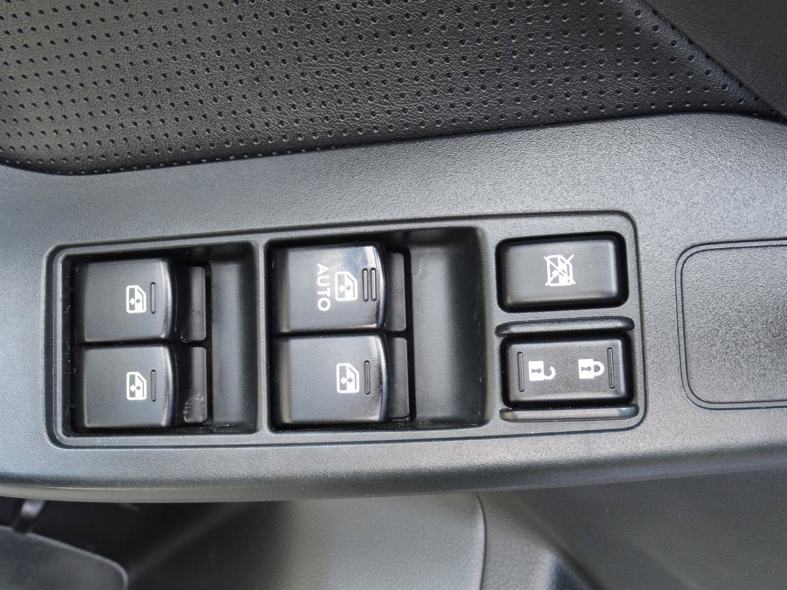 Used 2014 Subaru Forester 2.5i Touring AWD/4WD image 13