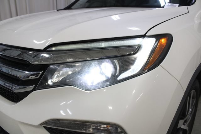 Used 2016 Honda Pilot Elite image 36