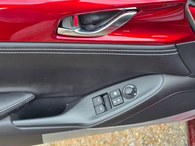 New 2026 MAZDA MX-5 Miata RF Grand Touring w/ Appearance Package image 9