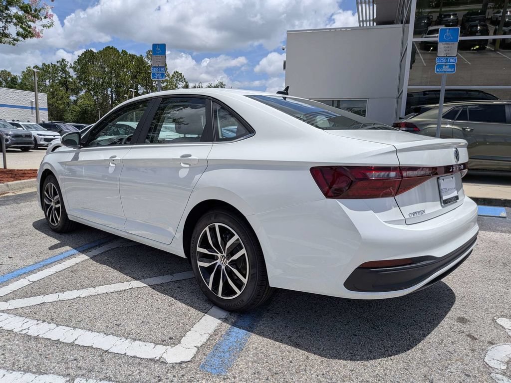 New 2026 Volkswagen Jetta SE FWD image 4