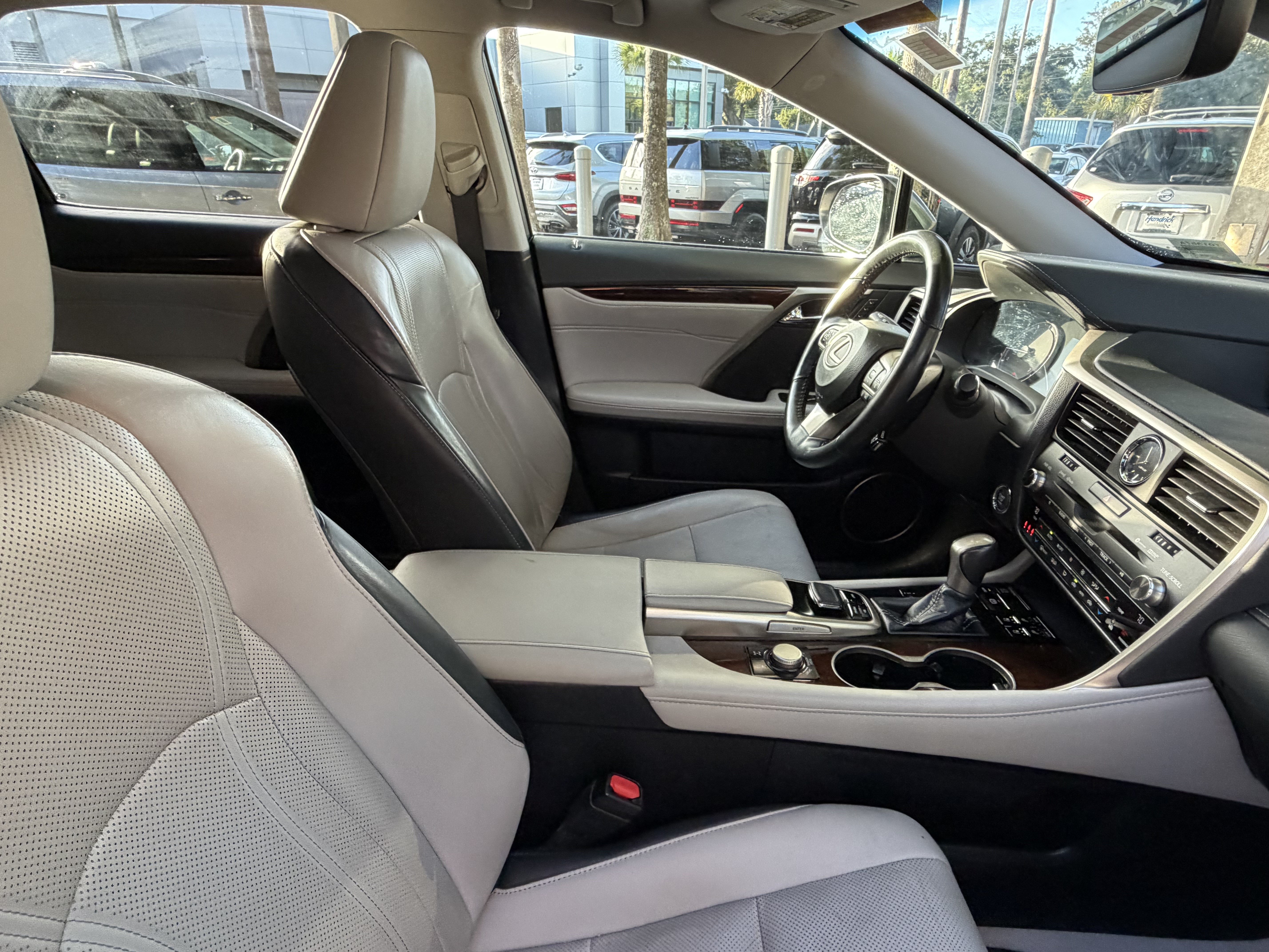 Used 2017 Lexus RX 350 AWD w/ Premium Package image 46