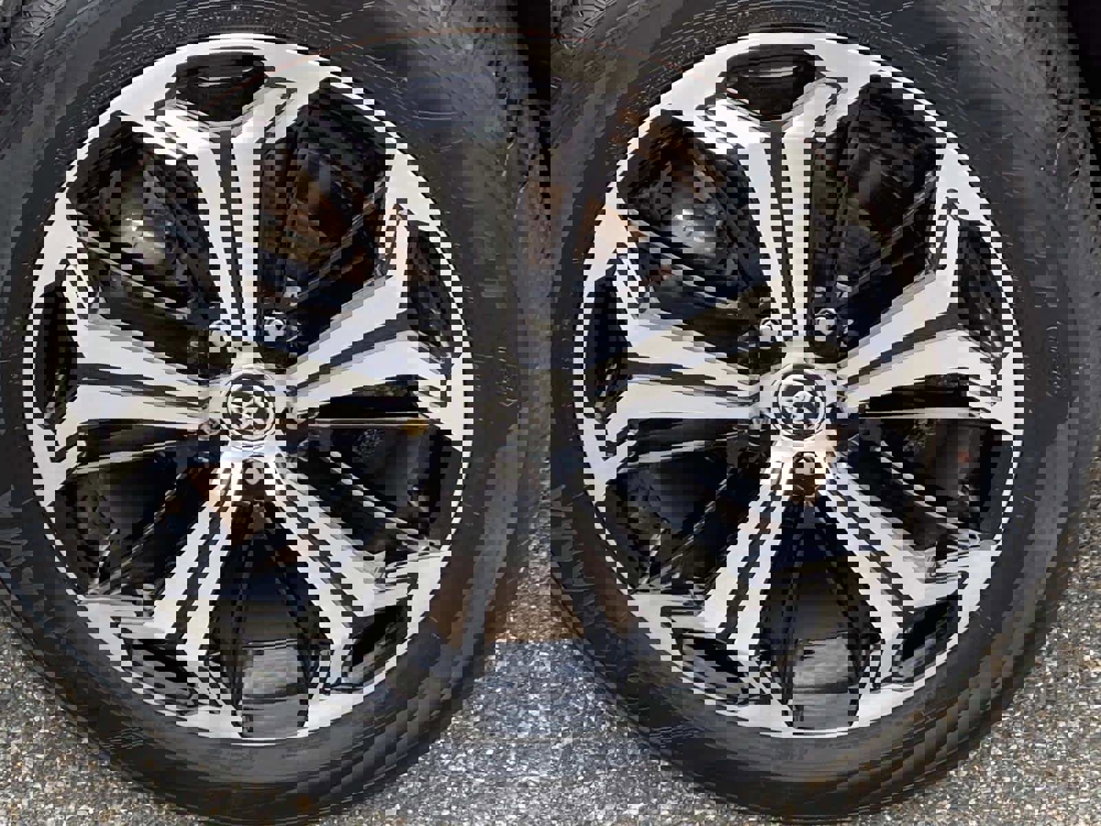 Used 2022 Toyota RAV4 XSE image 30