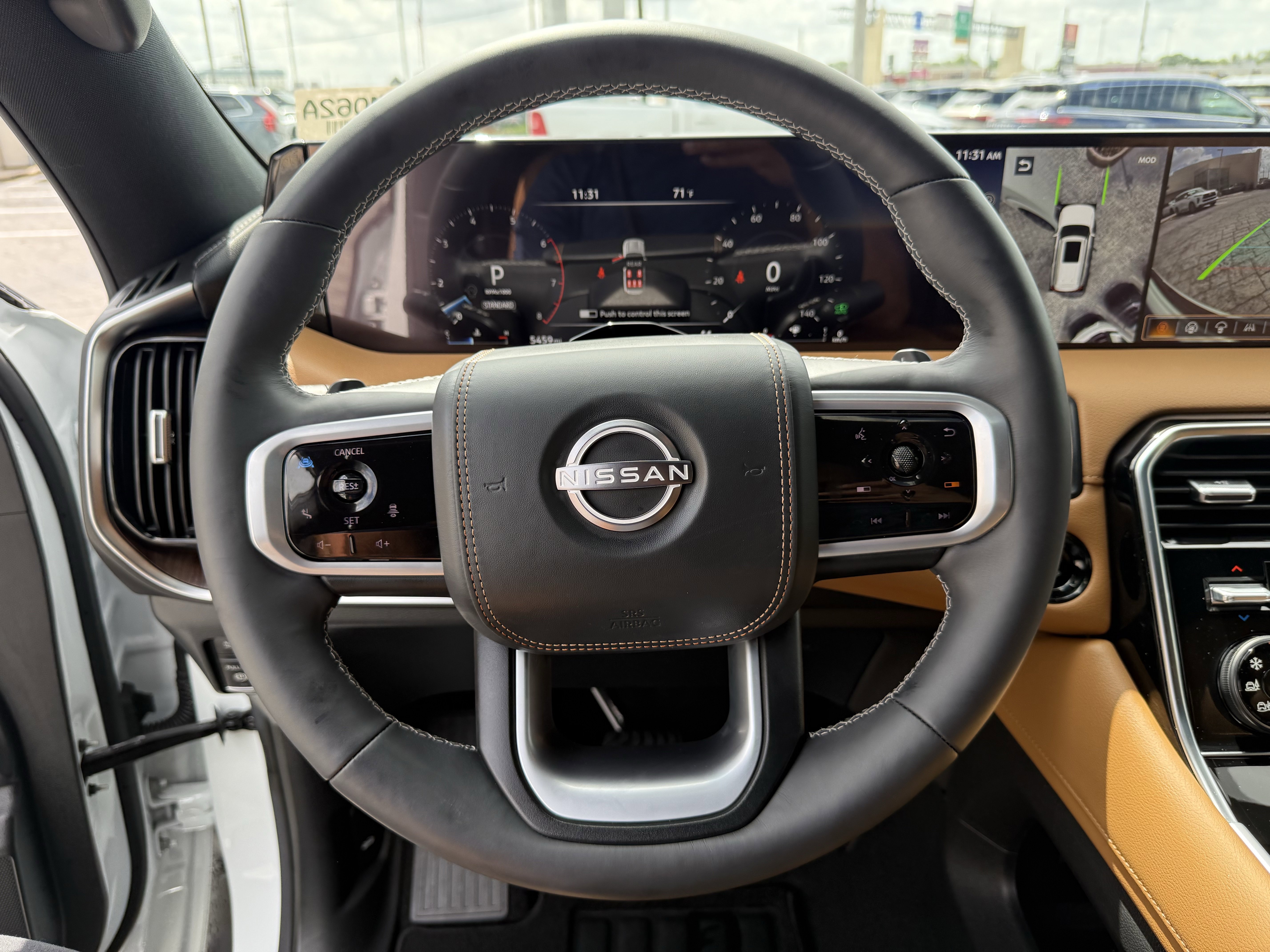 Used 2026 Nissan Armada Platinum Reserve AWD/4WD image 18