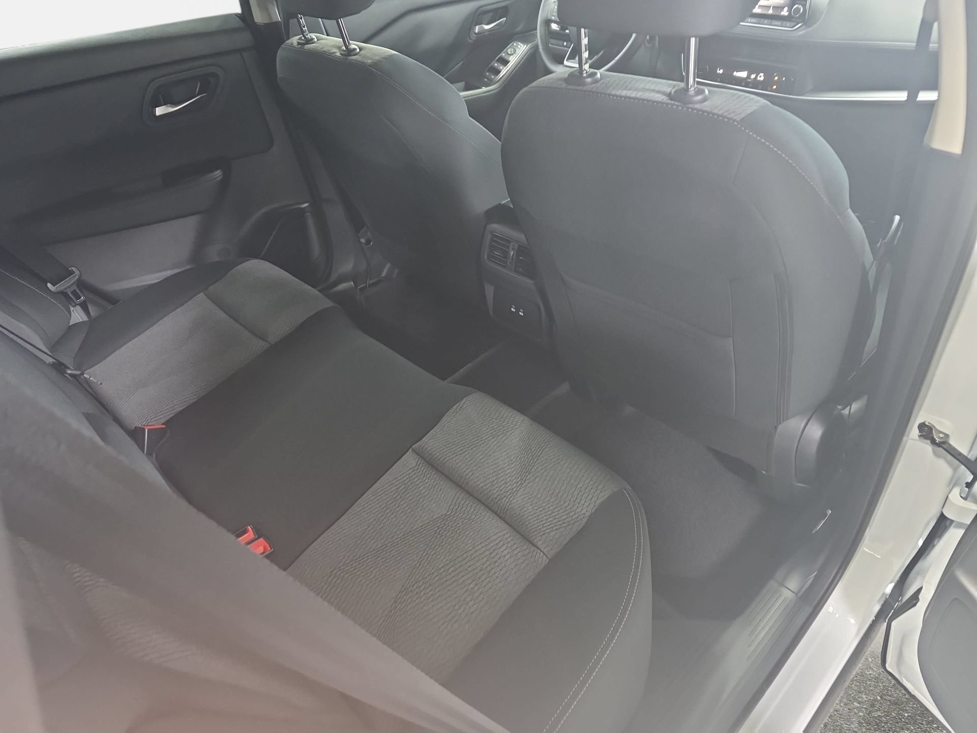 New 2026 Nissan Rogue SV w/ Cold Weather Package FWD image 11