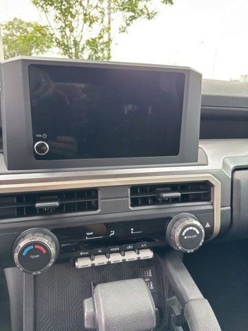 Used 2025 Toyota Tacoma SR5 image 10