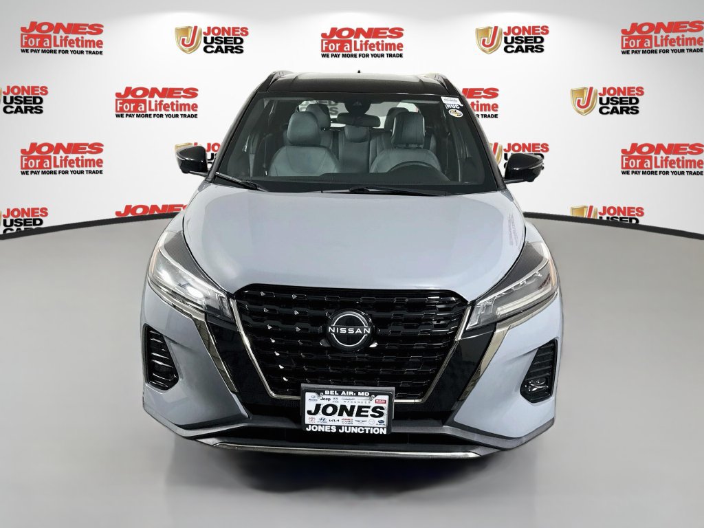 Certified 2023 Nissan Kicks SR w/ SR Premium Package FWD image 13