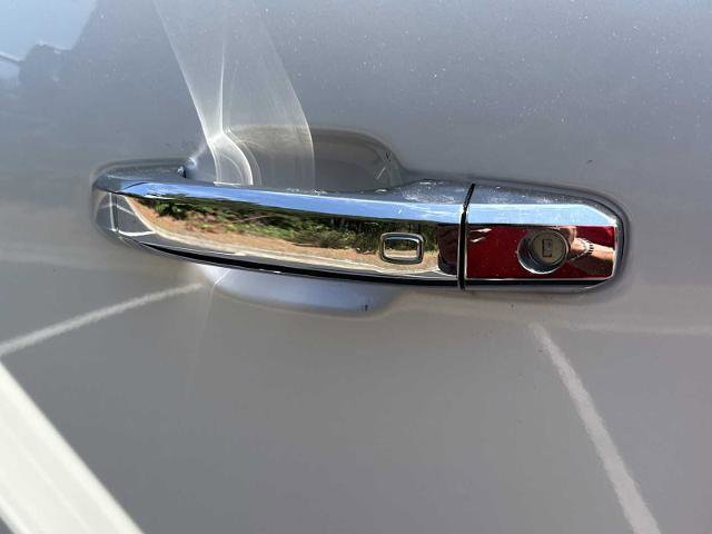 New 2025 GMC Sierra 3500 Denali Ultimate AWD/4WD image 43
