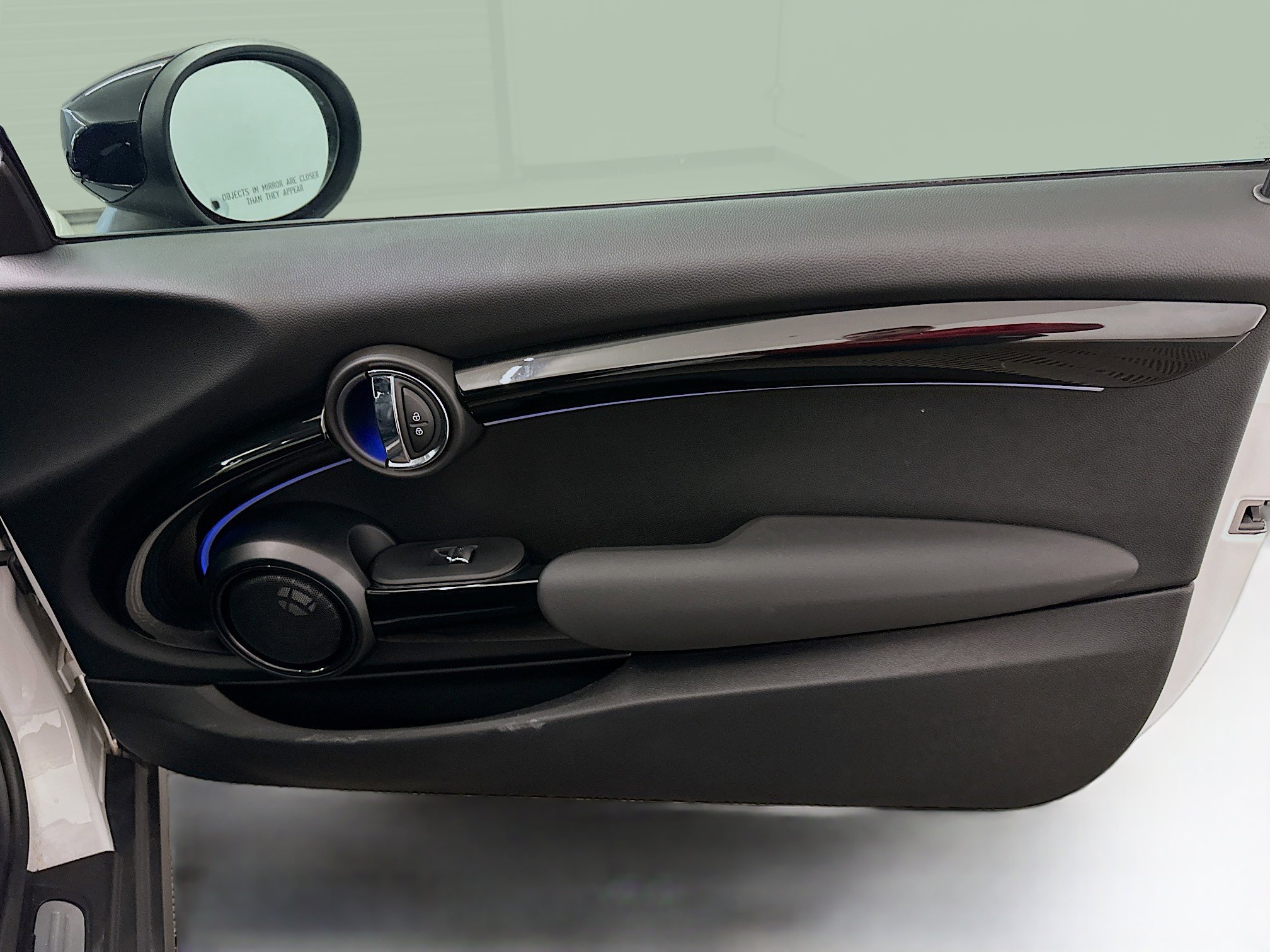 Used 2024 MINI Cooper SE image 32