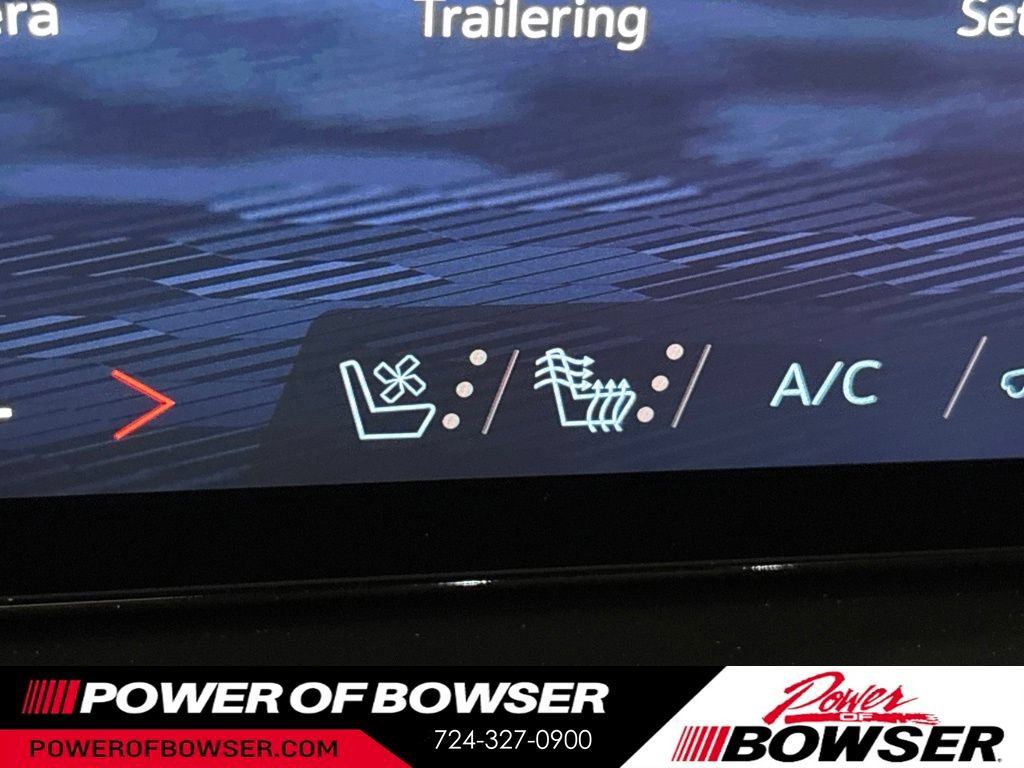 New 2026 Chevrolet Tahoe High Country AWD/4WD image 10