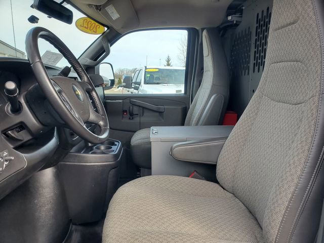 Used 2022 Chevrolet Express 2500 Work Van w/ Driver Convenience Package image 5