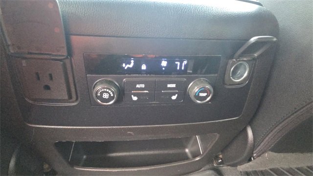 Used 2019 Chevrolet Tahoe Premier image 32