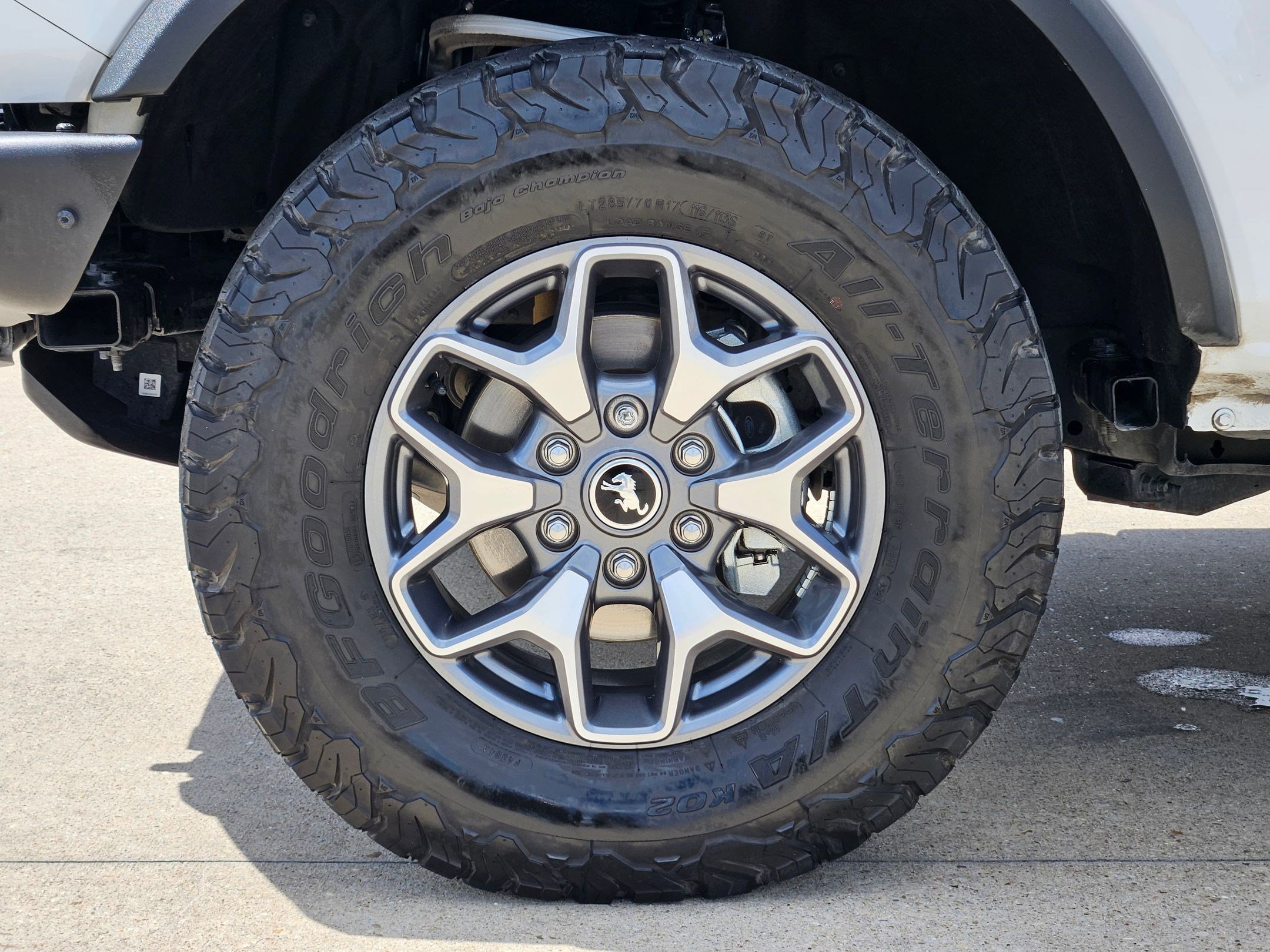 Used 2021 Ford Bronco Badlands image 11