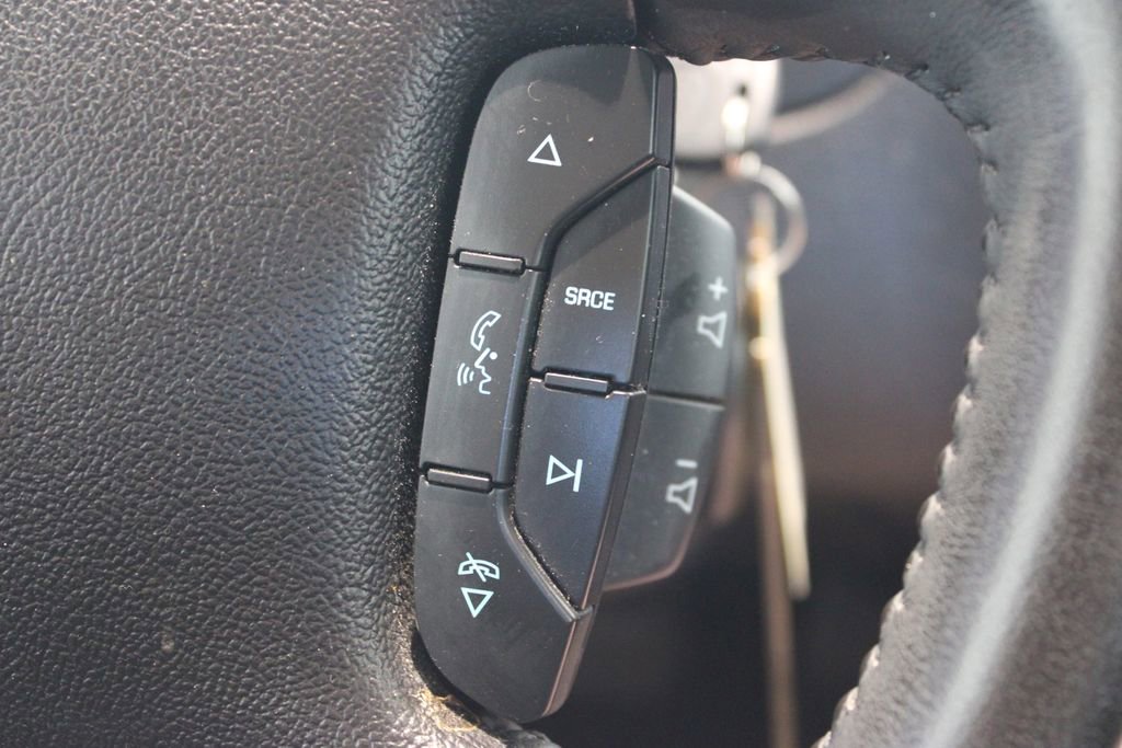 Used 2010 Chevrolet Impala LT w/ Luxury Edition Package image 21