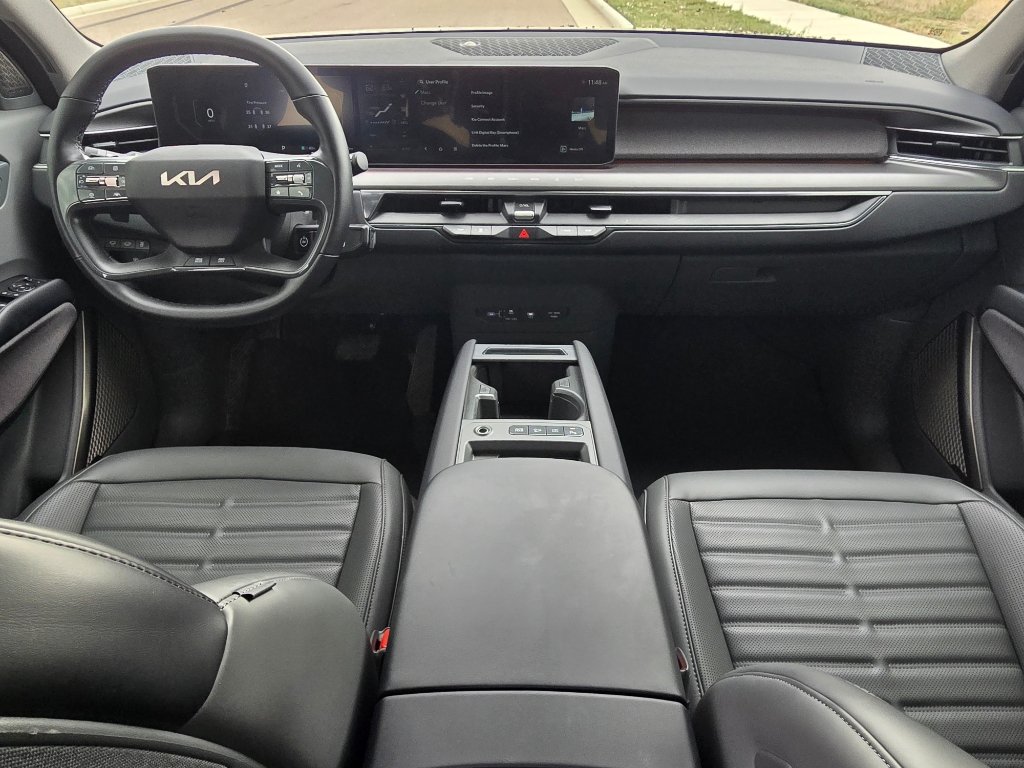 Used 2024 Kia EV9 Land AWD/4WD image 25