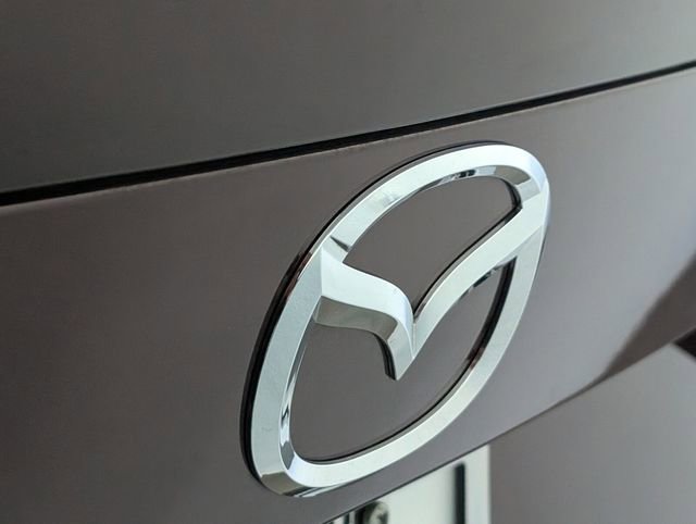 Certified 2024 MAZDA CX-90 3.3 Turbo w/ Premium Plus Pkg image 13